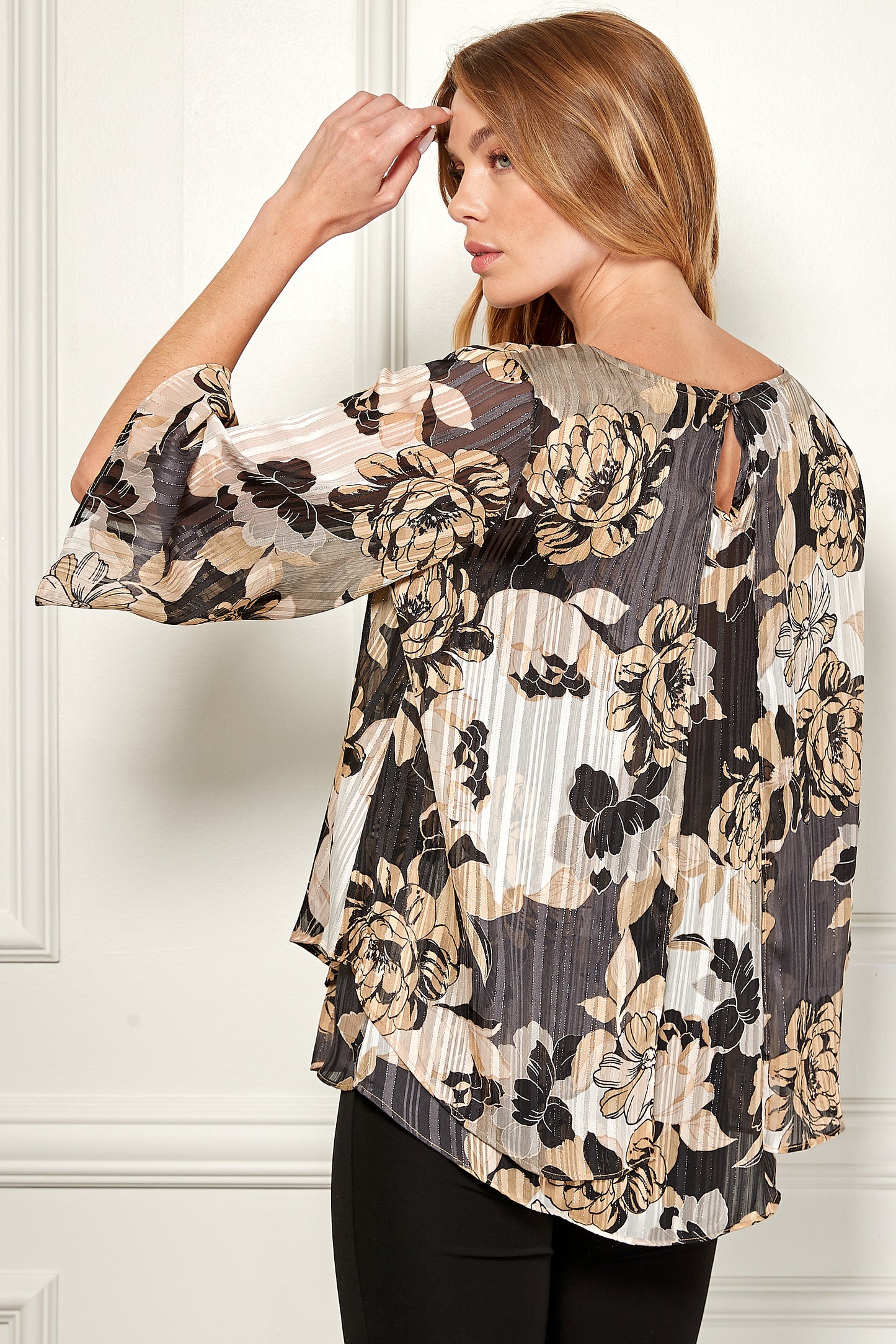 Three Quarter Sleeve V-Neck Double Layer Ruffled Top