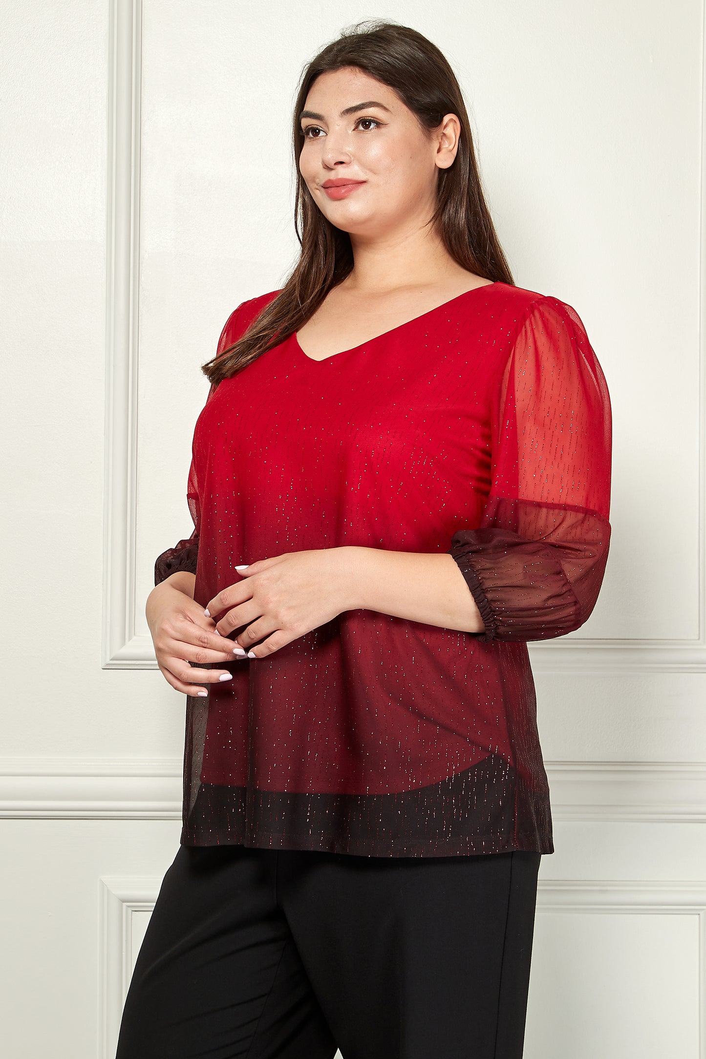 Plus Double Bubble Sleeve Cutout Back Detail Popover Top