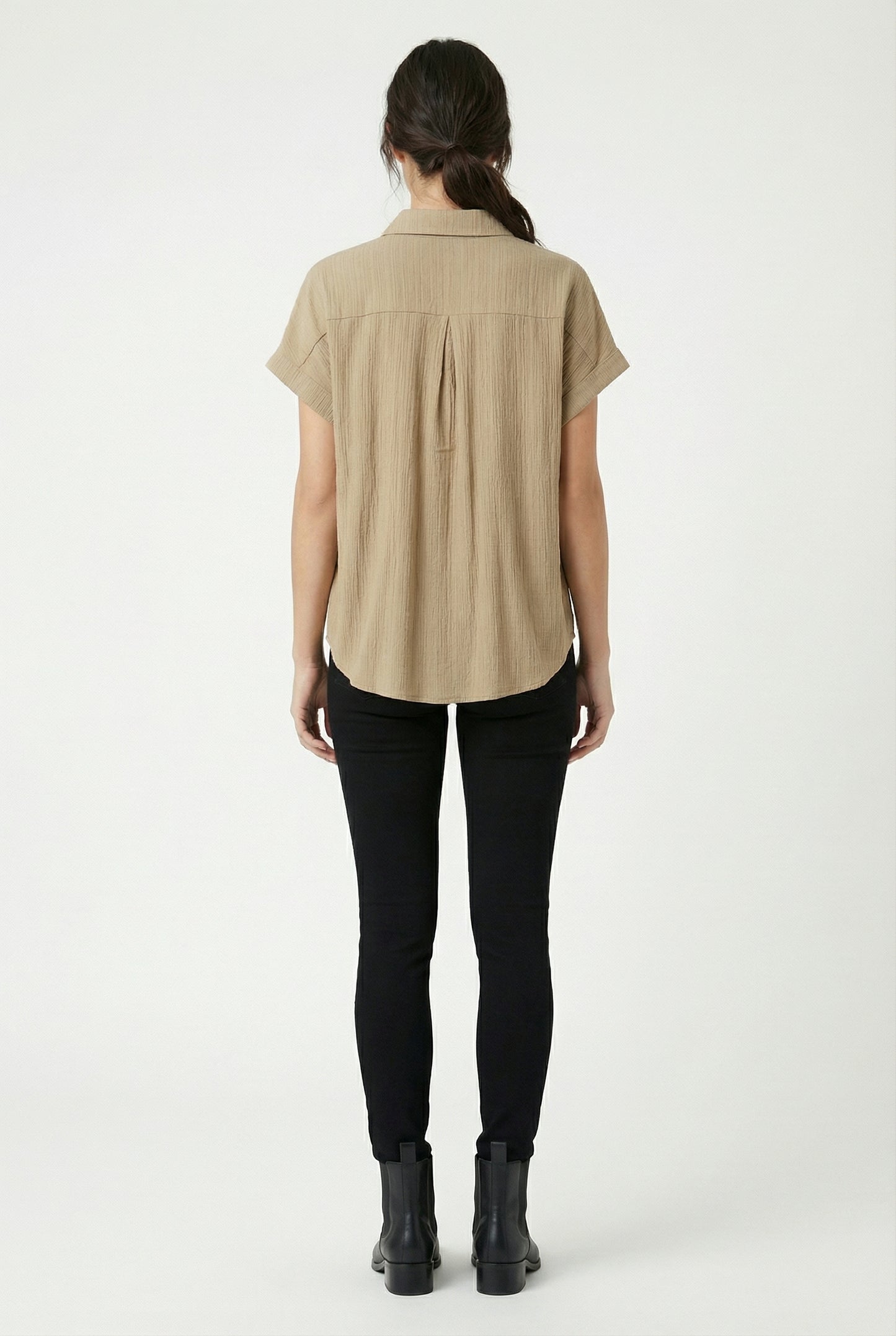 Women's Love & Piece Short-Sleeve Button-Up Shirt with Pocket