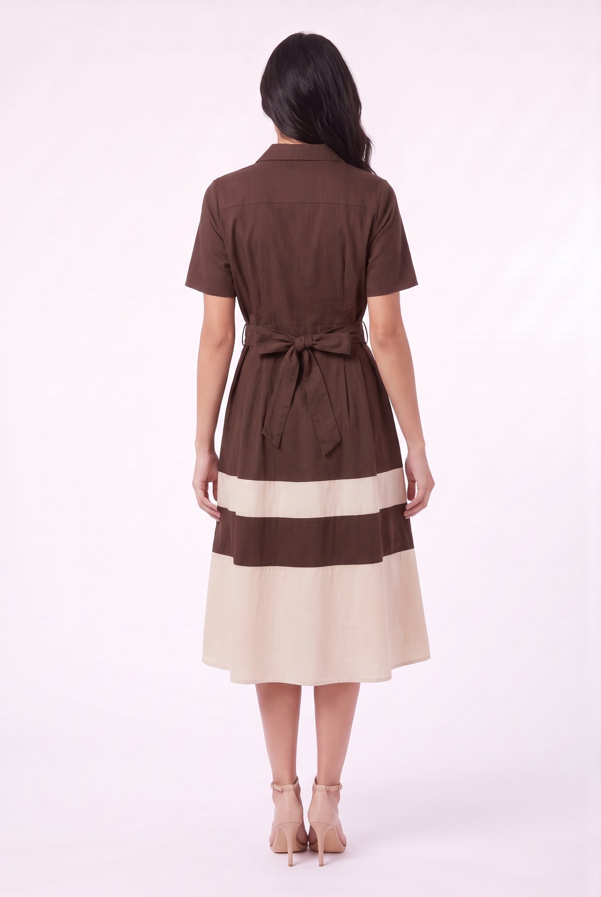 model_back_full_body_1790618166037.jpeg