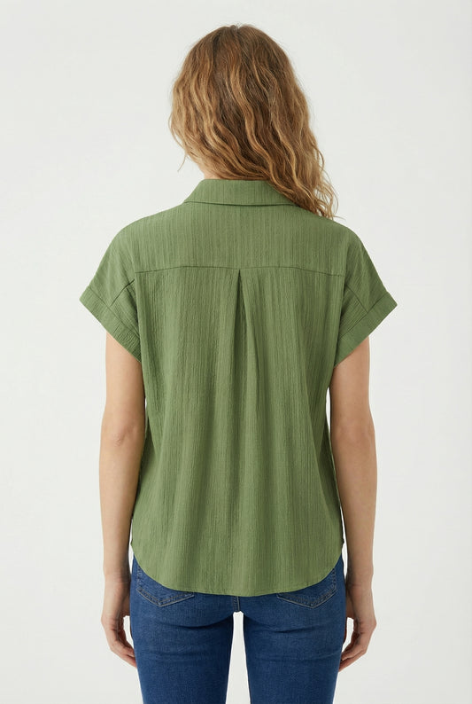 Women's Love & Piece Short-Sleeve Button-Up Shirt with Pocket