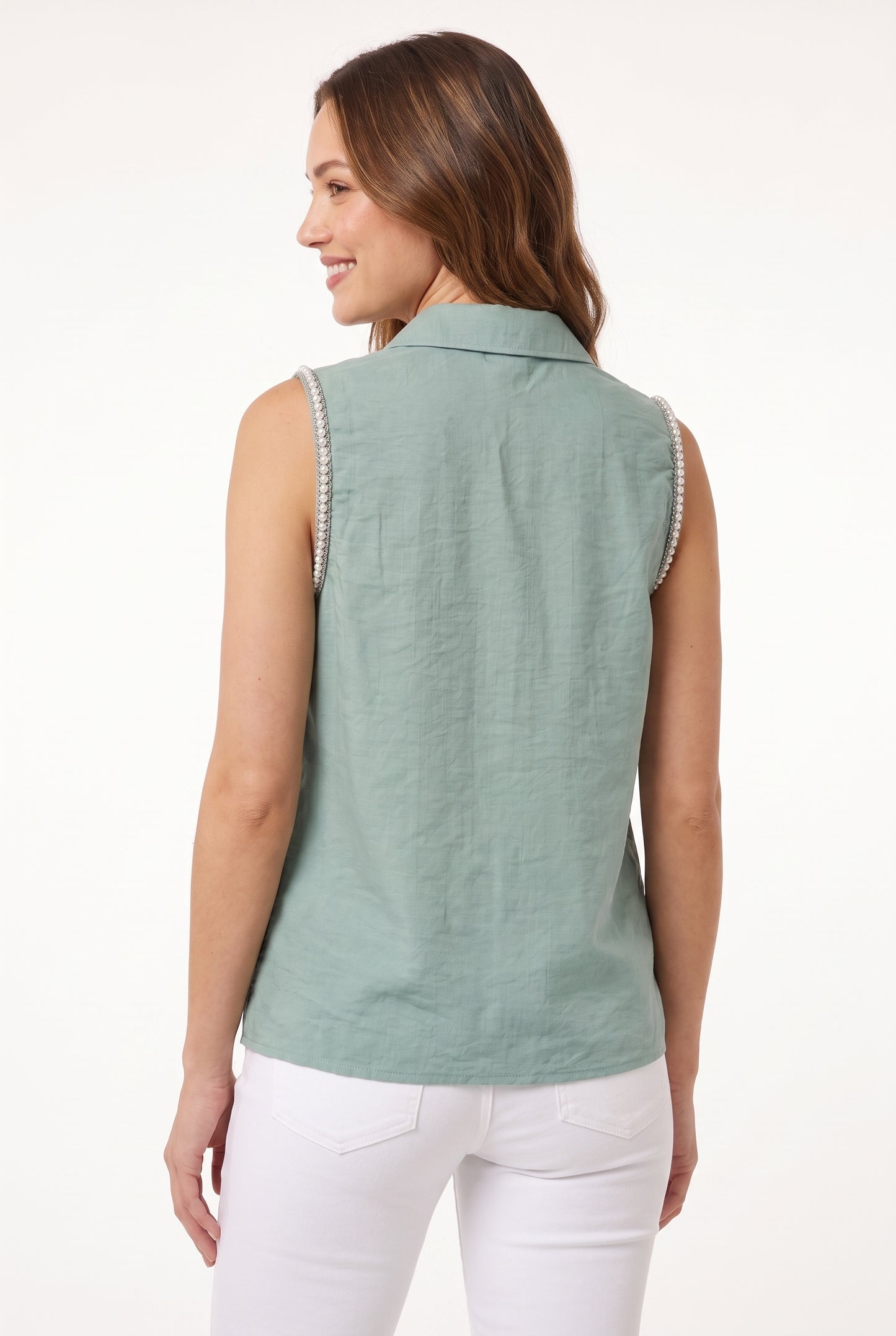 model_back_top_half_1785278671743.jpeg