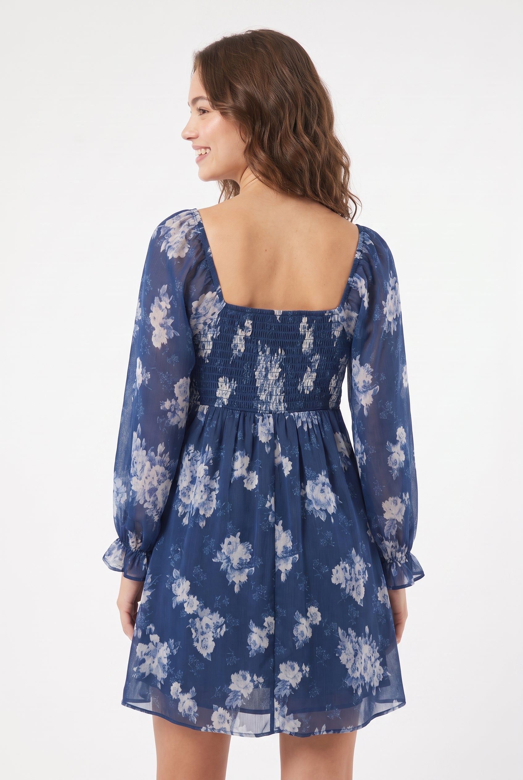 model_back_top_half_1785365951064.jpeg