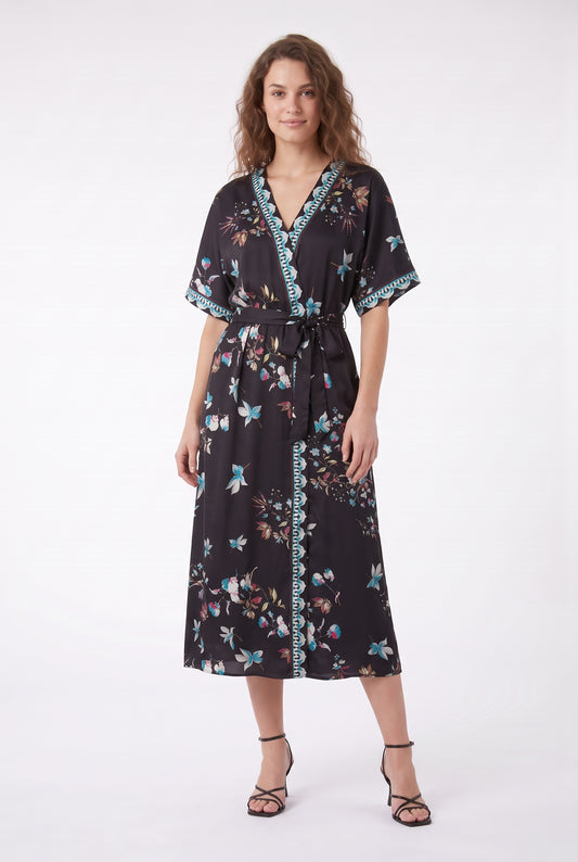 model_front_full_body_1790806469621.jpeg