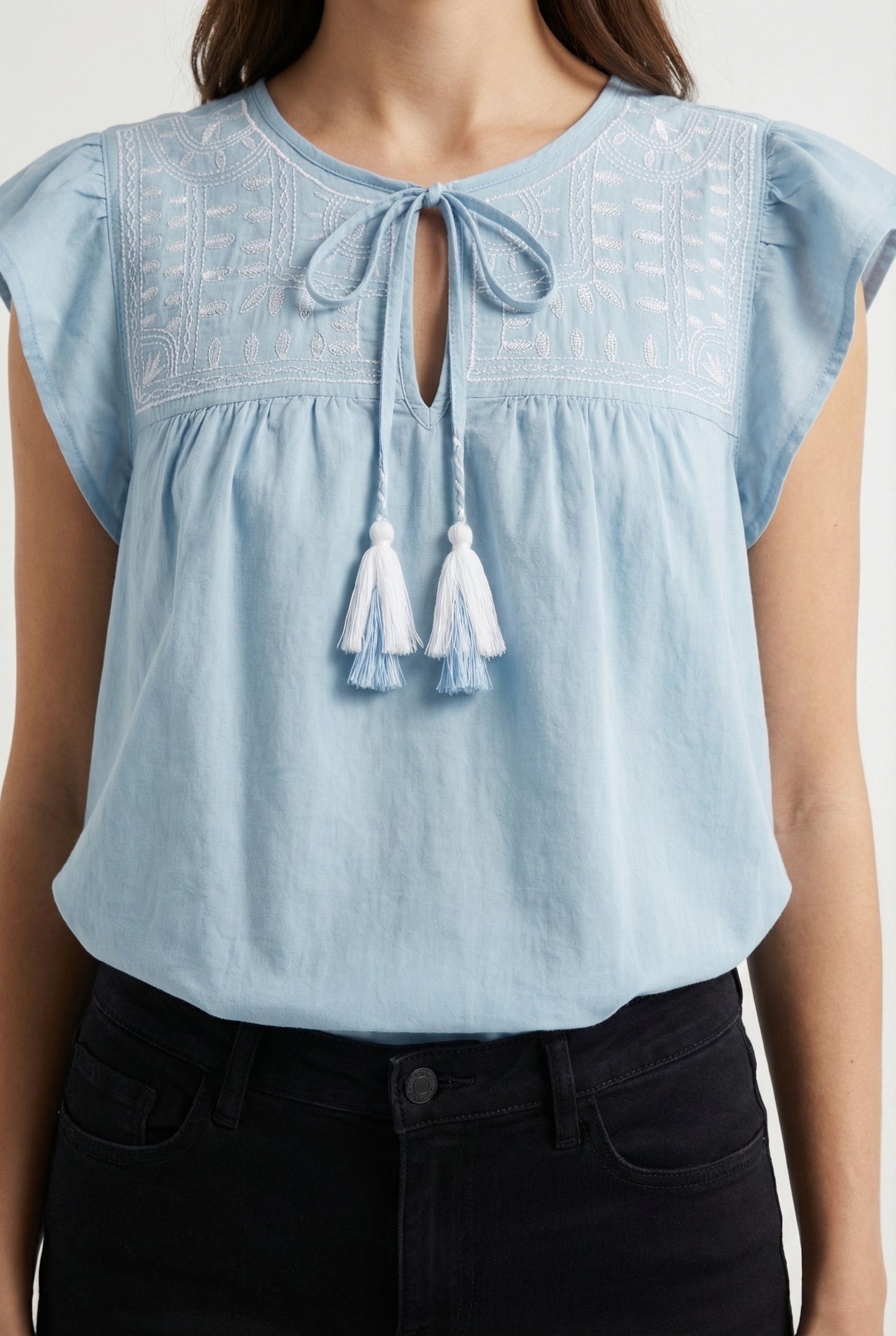 Women's June & Hudson Ruffle Sleeve Embroidered Top