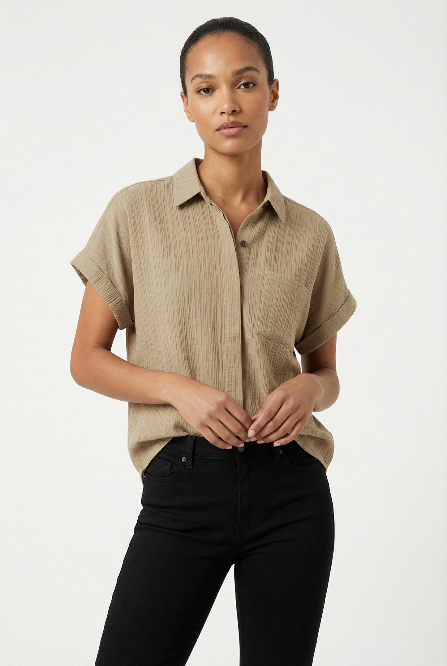 Women's Love & Piece Short-Sleeve Button-Up Shirt with Pocket