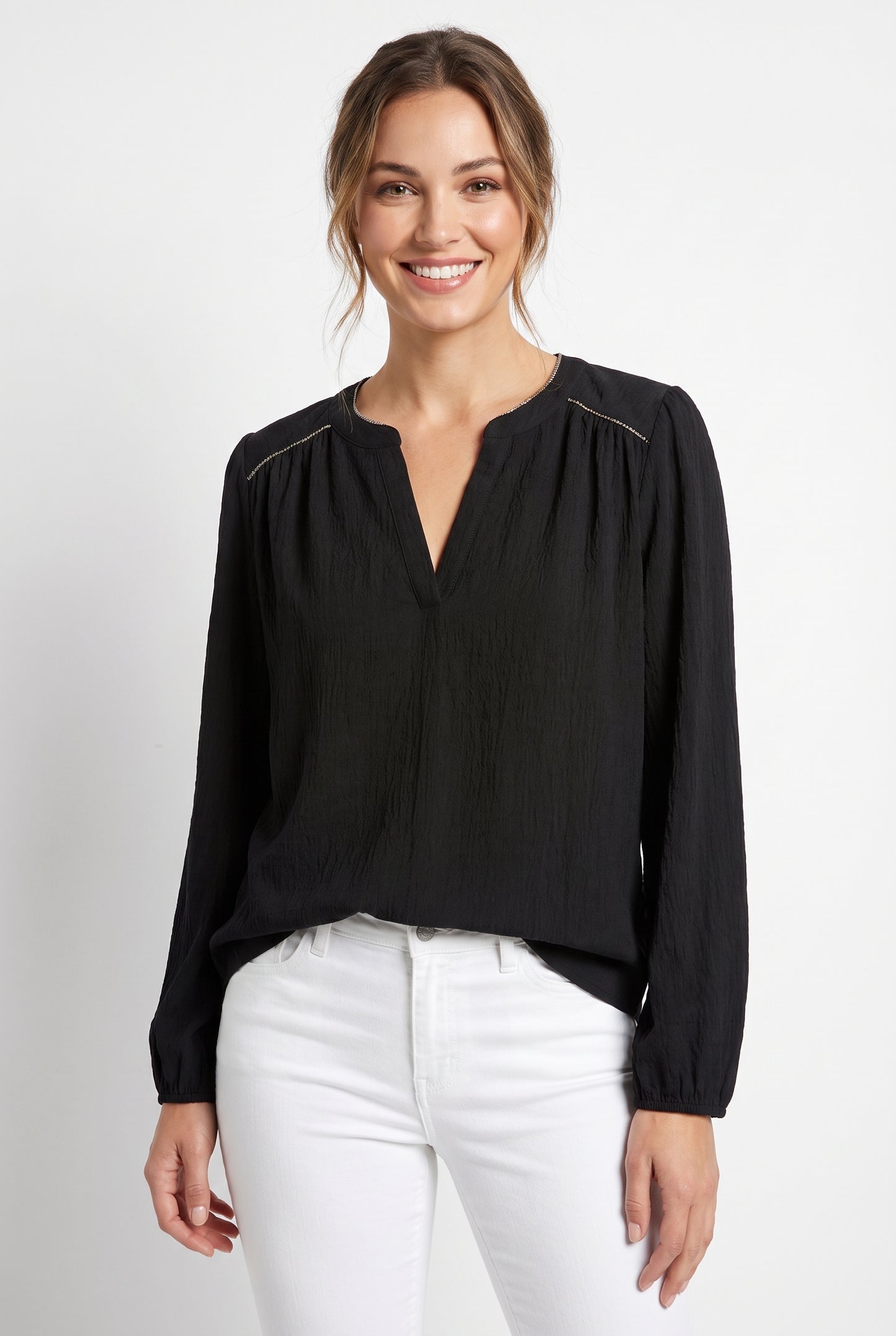 model_front_top_half_1785268830631.jpeg