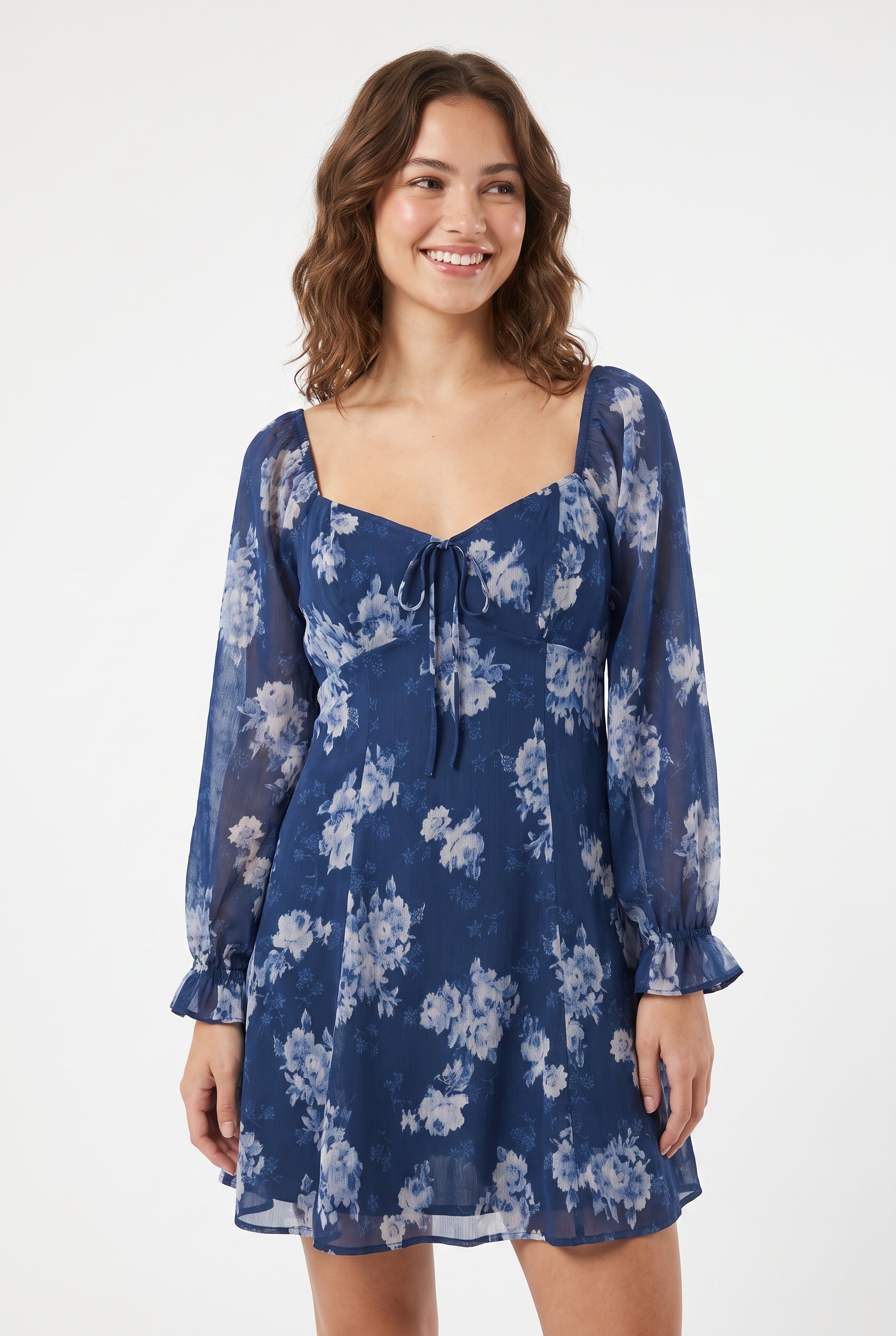 model_front_top_half_1785365903661.jpeg